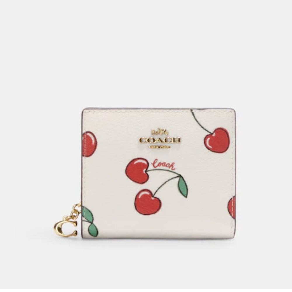 🍒COACH SNAP WALLET WITH HEART CHERRY PRINT🍒
